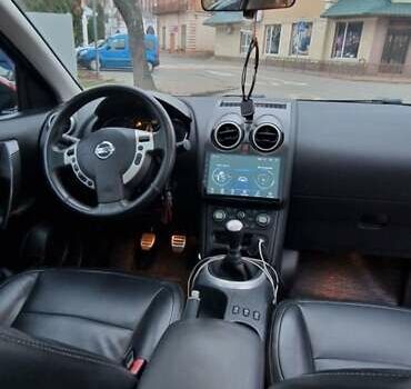 Червоний Ніссан Кашкай, об'ємом двигуна 1.46 л та пробігом 223 тис. км за 11800 $, фото 8 на Automoto.ua