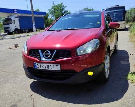 Ніссан Кашкай 2010 у Одесі на Automoto.ua Червоний Ніссан Кашкай, об'ємом двигуна 2 л та пробігом 179 тис. км за 10500 $, фото 2 на Automoto.ua