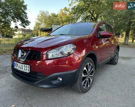 Червоний Ніссан Кашкай, об'ємом двигуна 1.5 л та пробігом 230 тис. км за 11500 $, фото 4 на Automoto.ua