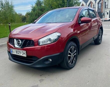 Красный Ниссан Кашкай, объемом двигателя 1.5 л и пробегом 225 тыс. км за 9800 $, фото 2 на Automoto.ua