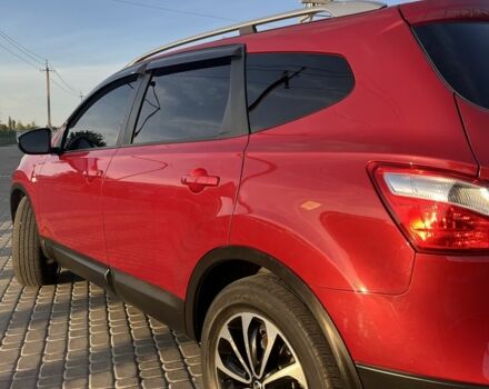 Червоний Ніссан Кашкай, об'ємом двигуна 1.5 л та пробігом 300 тис. км за 8850 $, фото 3 на Automoto.ua