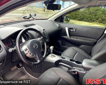 Красный Ниссан Кашкай, объемом двигателя 2 л и пробегом 61 тыс. км за 11400 $, фото 8 на Automoto.ua