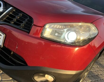 Червоний Ніссан Кашкай, об'ємом двигуна 1.5 л та пробігом 300 тис. км за 8850 $, фото 6 на Automoto.ua