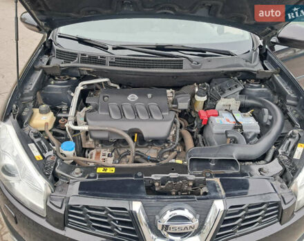 Ніссан Кашкай 2011 у Кривому Розі на Automoto.ua Червоний Ніссан Кашкай, об'ємом двигуна 1.99 л та пробігом 140 тис. км за 10700 $, фото 18 на Automoto.ua