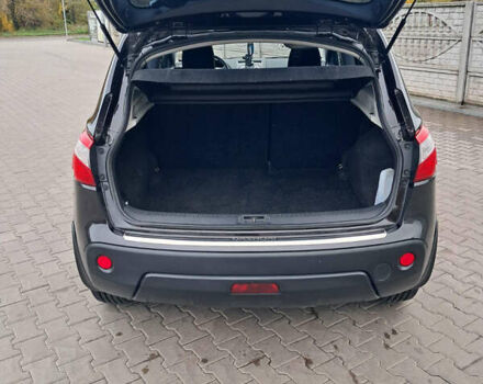 Ніссан Кашкай 2011 у Кривому Розі на Automoto.ua Червоний Ніссан Кашкай, об'ємом двигуна 1.99 л та пробігом 140 тис. км за 10700 $, фото 9 на Automoto.ua