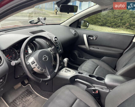 Красный Ниссан Кашкай, объемом двигателя 2 л и пробегом 61 тыс. км за 11400 $, фото 12 на Automoto.ua