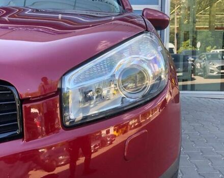 Червоний Ніссан Кашкай, об'ємом двигуна 2 л та пробігом 107 тис. км за 10000 $, фото 3 на Automoto.ua