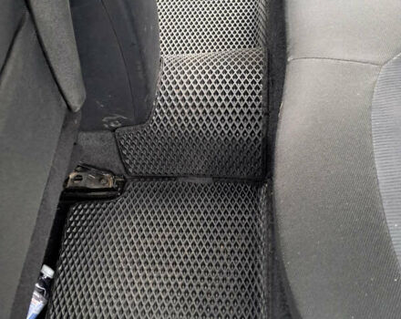 Ніссан Кашкай 2011 у Кривому Розі на Automoto.ua Червоний Ніссан Кашкай, об'ємом двигуна 1.99 л та пробігом 140 тис. км за 10700 $, фото 15 на Automoto.ua