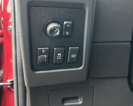 Червоний Ніссан Кашкай, об'ємом двигуна 2 л та пробігом 82 тис. км за 12499 $, фото 12 на Automoto.ua