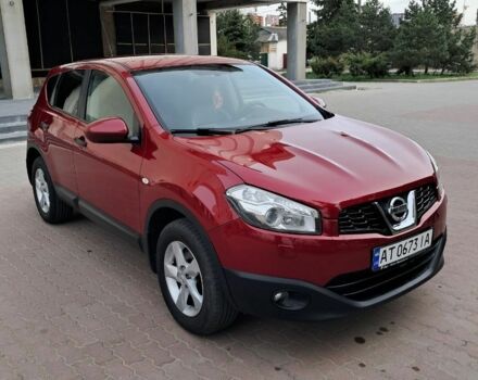 Червоний Ніссан Кашкай, об'ємом двигуна 0 л та пробігом 263 тис. км за 9700 $, фото 1 на Automoto.ua