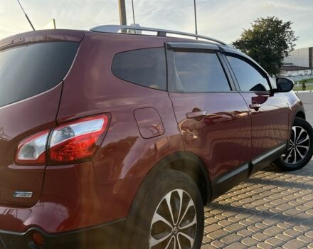 Червоний Ніссан Кашкай, об'ємом двигуна 1.5 л та пробігом 300 тис. км за 8850 $, фото 1 на Automoto.ua