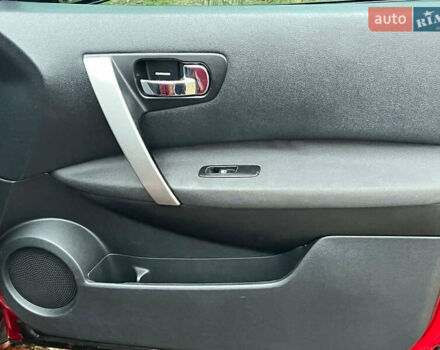 Красный Ниссан Кашкай, объемом двигателя 2 л и пробегом 196 тыс. км за 11790 $, фото 14 на Automoto.ua