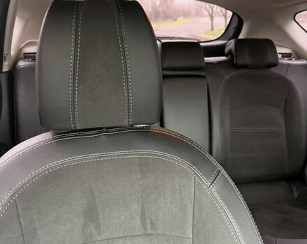 Красный Ниссан Кашкай, объемом двигателя 1.6 л и пробегом 219 тыс. км за 11400 $, фото 17 на Automoto.ua