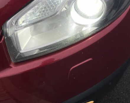 Червоний Ніссан Кашкай, об'ємом двигуна 1.6 л та пробігом 248 тис. км за 10900 $, фото 9 на Automoto.ua