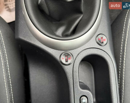 Красный Ниссан Кашкай, объемом двигателя 1.6 л и пробегом 86 тыс. км за 12999 $, фото 32 на Automoto.ua