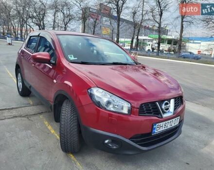 Красный Ниссан Кашкай, объемом двигателя 2 л и пробегом 90 тыс. км за 11500 $, фото 2 на Automoto.ua
