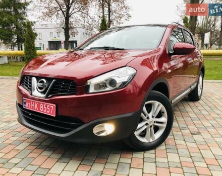 Красный Ниссан Кашкай, объемом двигателя 2 л и пробегом 184 тыс. км за 12200 $, фото 105 на Automoto.ua