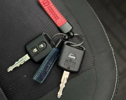 Красный Ниссан Кашкай, объемом двигателя 2 л и пробегом 162 тыс. км за 6400 $, фото 13 на Automoto.ua