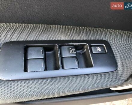 Красный Ниссан Кашкай, объемом двигателя 2 л и пробегом 184 тыс. км за 12200 $, фото 61 на Automoto.ua