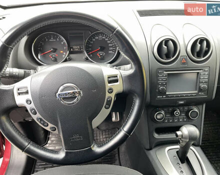 Червоний Ніссан Кашкай, об'ємом двигуна 1.6 л та пробігом 248 тис. км за 10900 $, фото 21 на Automoto.ua