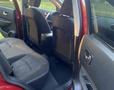 Красный Ниссан Кашкай, объемом двигателя 1.6 л и пробегом 164 тыс. км за 12500 $, фото 5 на Automoto.ua