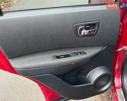 Красный Ниссан Кашкай, объемом двигателя 2 л и пробегом 196 тыс. км за 11790 $, фото 24 на Automoto.ua