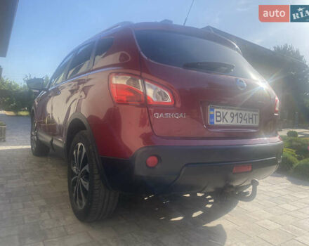 Красный Ниссан Кашкай, объемом двигателя 2 л и пробегом 149 тыс. км за 9450 $, фото 27 на Automoto.ua