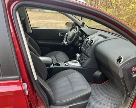 Красный Ниссан Кашкай, объемом двигателя 2 л и пробегом 117 тыс. км за 11900 $, фото 14 на Automoto.ua