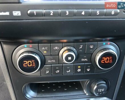 Красный Ниссан Кашкай, объемом двигателя 0 л и пробегом 164 тыс. км за 12690 $, фото 72 на Automoto.ua