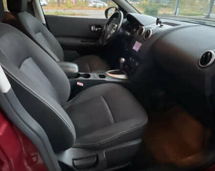 Червоний Ніссан Кашкай, об'ємом двигуна 1.6 л та пробігом 248 тис. км за 10900 $, фото 11 на Automoto.ua