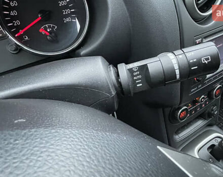 Червоний Ніссан Кашкай, об'ємом двигуна 1.6 л та пробігом 248 тис. км за 10900 $, фото 17 на Automoto.ua