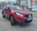 Красный Ниссан Кашкай, объемом двигателя 2 л и пробегом 90 тыс. км за 11500 $, фото 1 на Automoto.ua