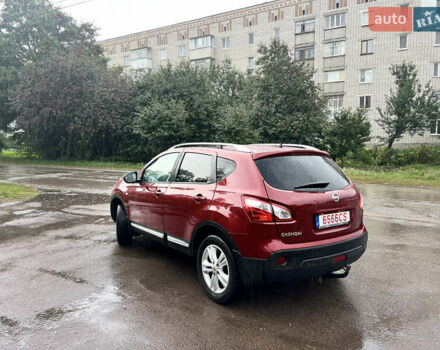 Красный Ниссан Кашкай, объемом двигателя 1.6 л и пробегом 171 тыс. км за 11600 $, фото 31 на Automoto.ua