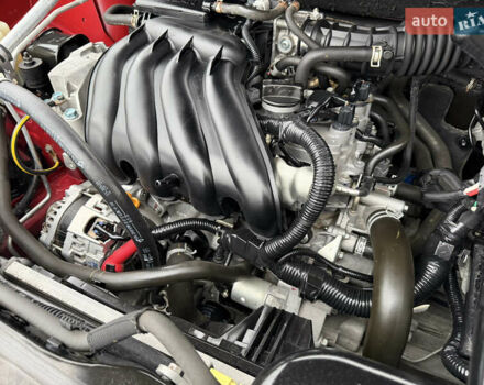 Красный Ниссан Кашкай, объемом двигателя 1.6 л и пробегом 86 тыс. км за 12999 $, фото 65 на Automoto.ua