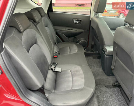 Красный Ниссан Кашкай, объемом двигателя 1.6 л и пробегом 86 тыс. км за 12999 $, фото 49 на Automoto.ua