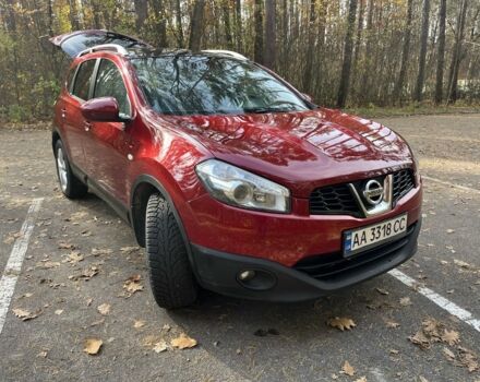 Красный Ниссан Кашкай, объемом двигателя 2 л и пробегом 117 тыс. км за 11900 $, фото 4 на Automoto.ua