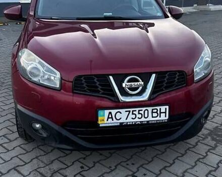 Красный Ниссан Кашкай, объемом двигателя 2 л и пробегом 355 тыс. км за 11200 $, фото 2 на Automoto.ua