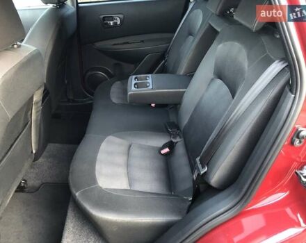 Красный Ниссан Кашкай, объемом двигателя 0 л и пробегом 164 тыс. км за 12690 $, фото 85 на Automoto.ua