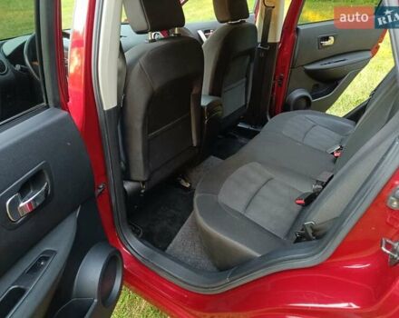 Красный Ниссан Кашкай, объемом двигателя 1.6 л и пробегом 164 тыс. км за 12500 $, фото 18 на Automoto.ua