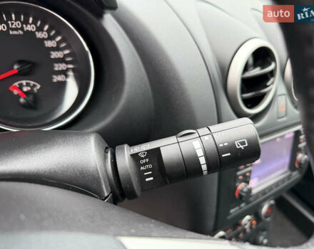 Красный Ниссан Кашкай, объемом двигателя 1.6 л и пробегом 86 тыс. км за 12999 $, фото 33 на Automoto.ua