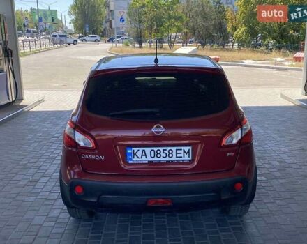 Красный Ниссан Кашкай, объемом двигателя 1.6 л и пробегом 152 тыс. км за 9500 $, фото 13 на Automoto.ua