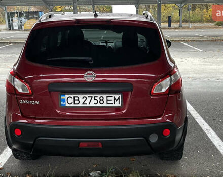 Червоний Ніссан Кашкай, об'ємом двигуна 1.6 л та пробігом 248 тис. км за 10900 $, фото 1 на Automoto.ua