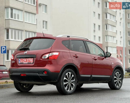 Красный Ниссан Кашкай, объемом двигателя 1.6 л и пробегом 86 тыс. км за 12999 $, фото 13 на Automoto.ua