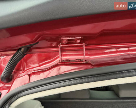 Красный Ниссан Кашкай, объемом двигателя 1.6 л и пробегом 86 тыс. км за 12999 $, фото 22 на Automoto.ua