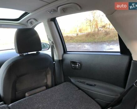 Красный Ниссан Кашкай, объемом двигателя 2 л и пробегом 184 тыс. км за 12200 $, фото 59 на Automoto.ua