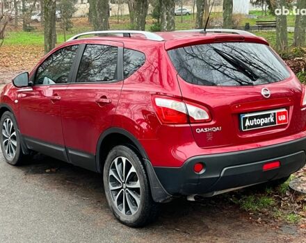 Красный Ниссан Кашкай, объемом двигателя 2 л и пробегом 196 тыс. км за 11790 $, фото 7 на Automoto.ua