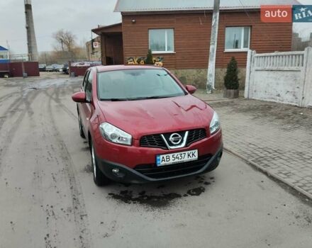 Красный Ниссан Кашкай, объемом двигателя 2 л и пробегом 188 тыс. км за 11800 $, фото 1 на Automoto.ua