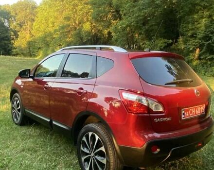 Красный Ниссан Кашкай, объемом двигателя 1.6 л и пробегом 164 тыс. км за 12500 $, фото 8 на Automoto.ua