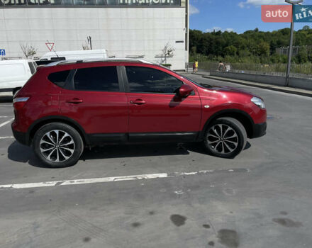 Красный Ниссан Кашкай, объемом двигателя 1.6 л и пробегом 174 тыс. км за 10500 $, фото 3 на Automoto.ua
