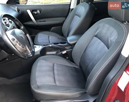 Красный Ниссан Кашкай, объемом двигателя 2 л и пробегом 184 тыс. км за 12200 $, фото 94 на Automoto.ua